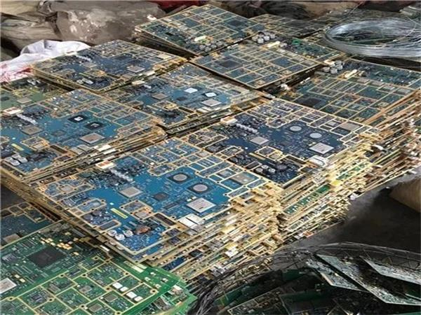 電子垃圾制度化回收應(yīng)成為環(huán)保共識(shí)